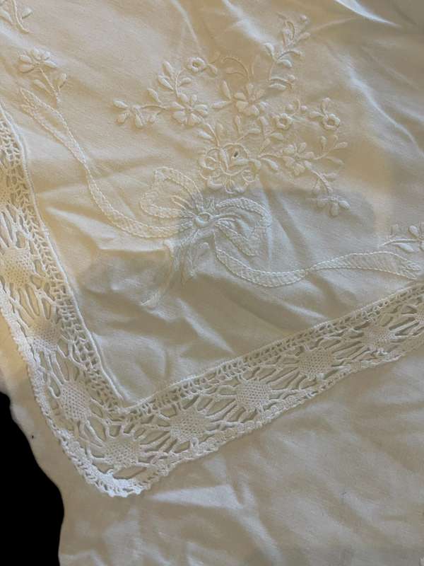 Laundry/sleepwear bag embroidered