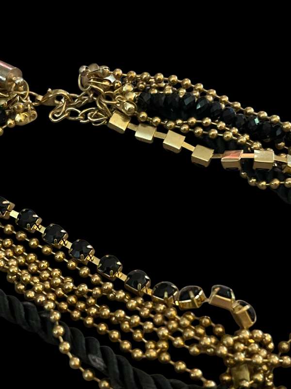 Necklace costume vintage