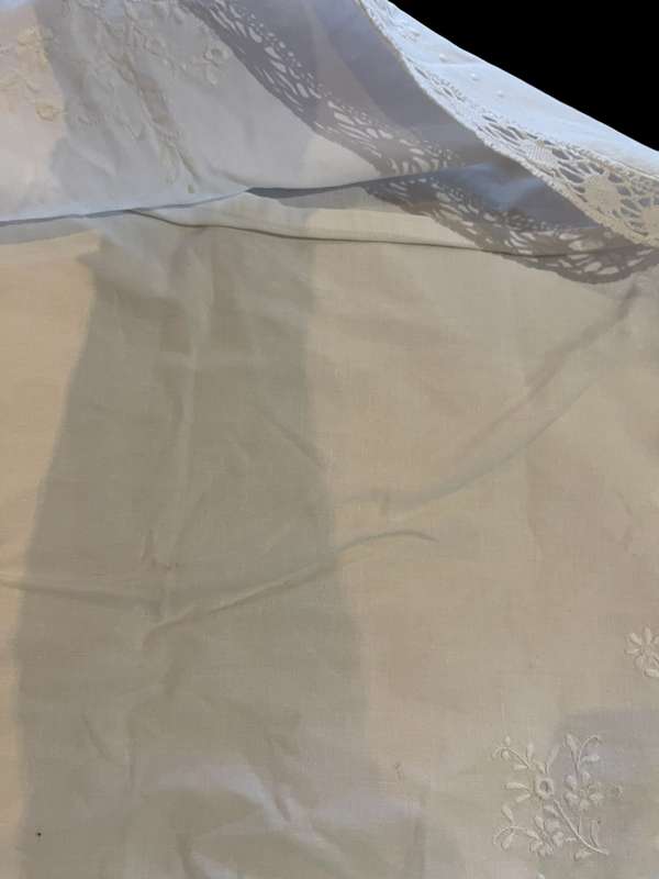 Laundry/sleepwear bag embroidered