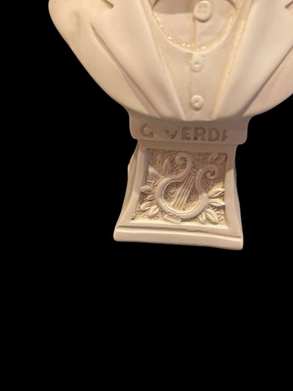 Ornament bust Verdi