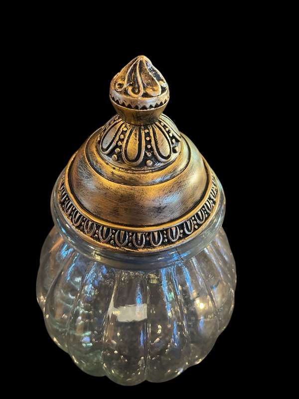 Container lidded glass