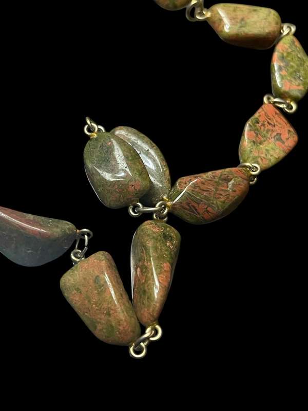 Necklace semi precious stone vintage