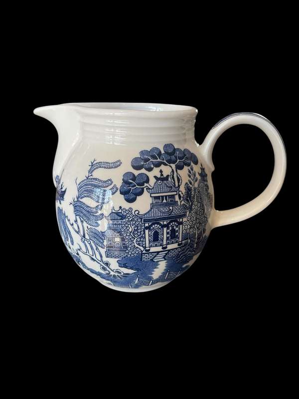 Milk jug Churchill