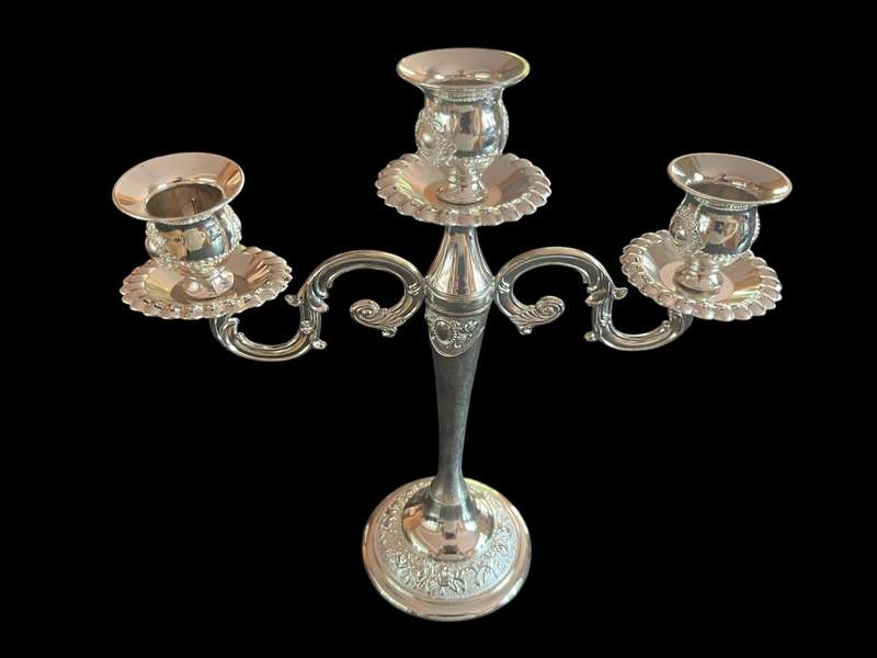 Candle holder