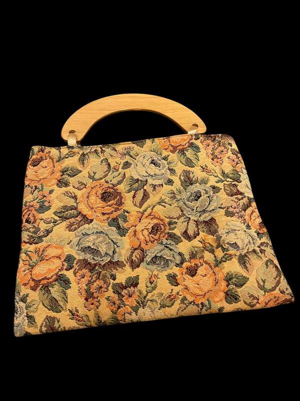 Handbag tapestry style