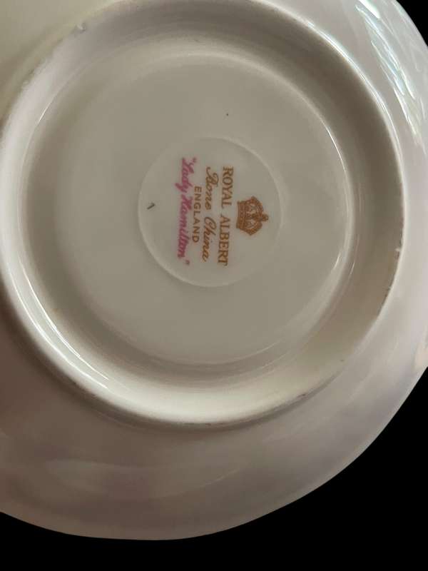 Saucers Royal Albert each