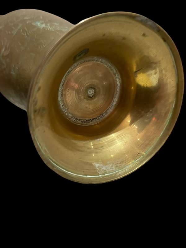 Vase brass
