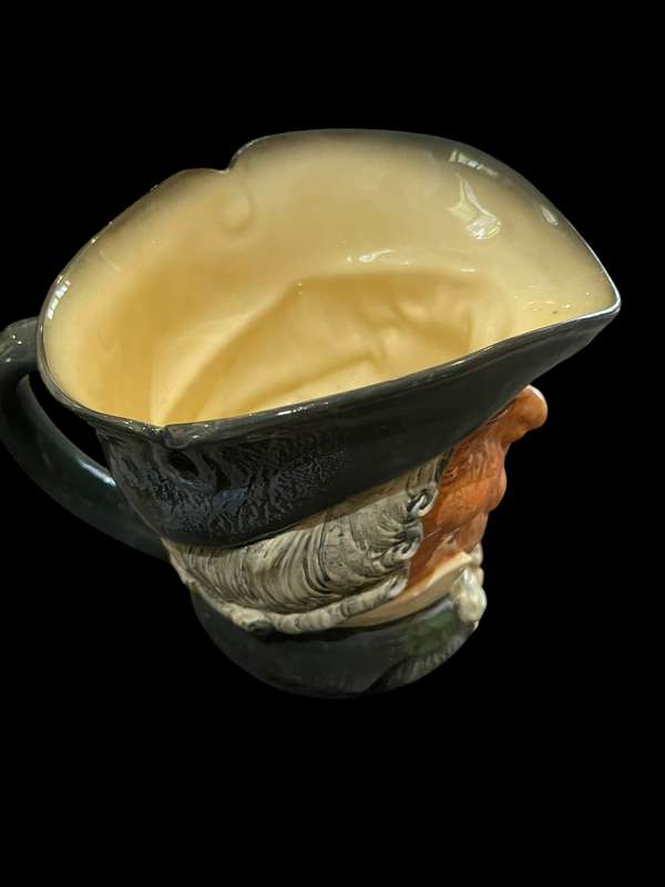 Toby jug Royal Doulton