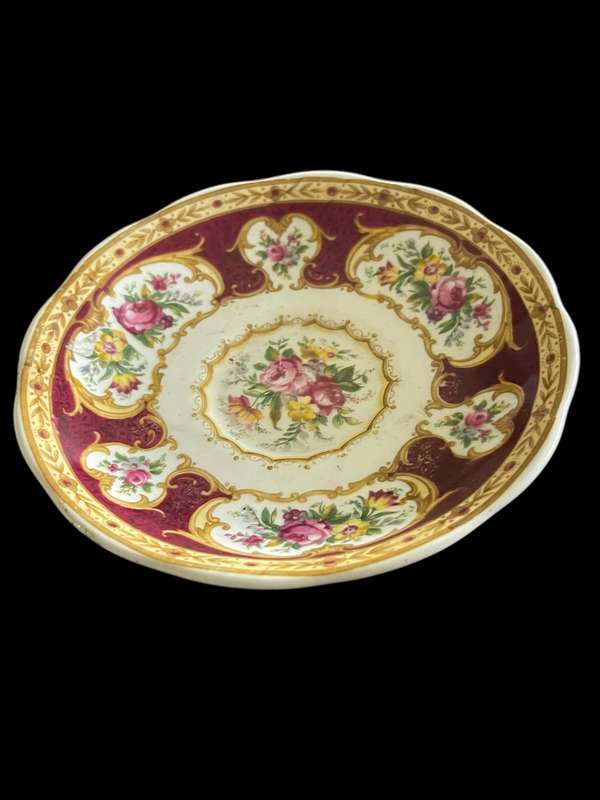 Saucers Royal Albert each