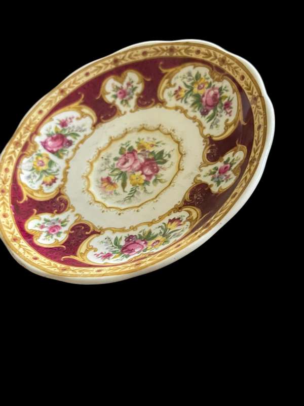 Saucers Royal Albert each