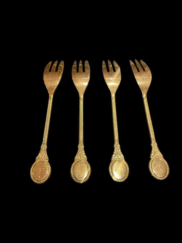 Cake forks gold plated(NR22)