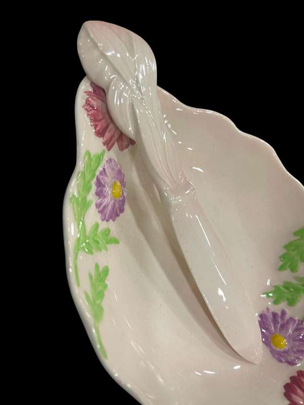 Plate display Carltonware(
