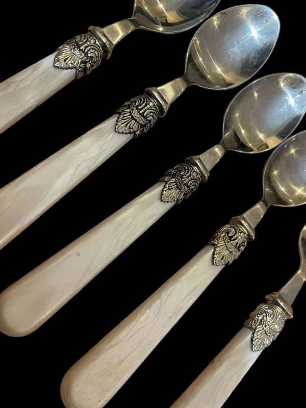 Cutlery faux mother of pearl replacement pieces