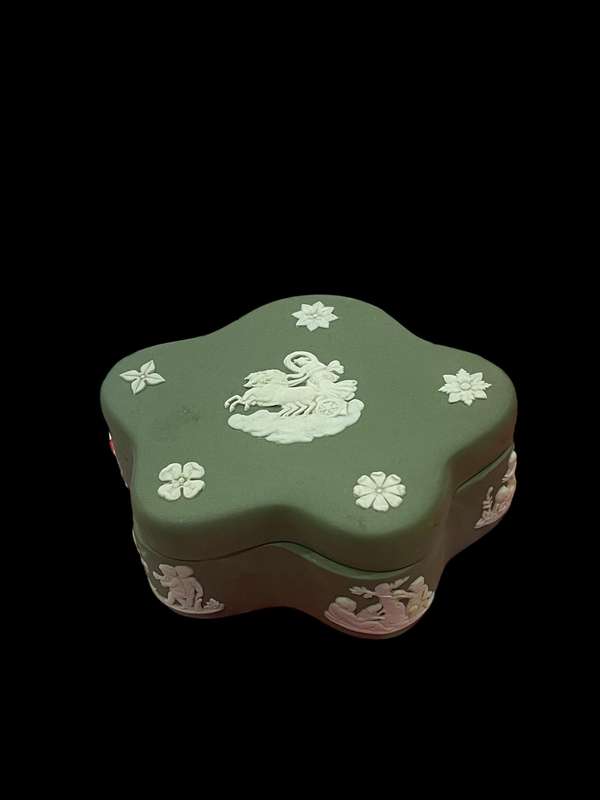 Trinket holder green