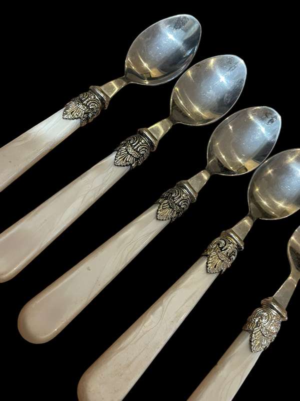 Cutlery faux mother of pearl replacement pieces