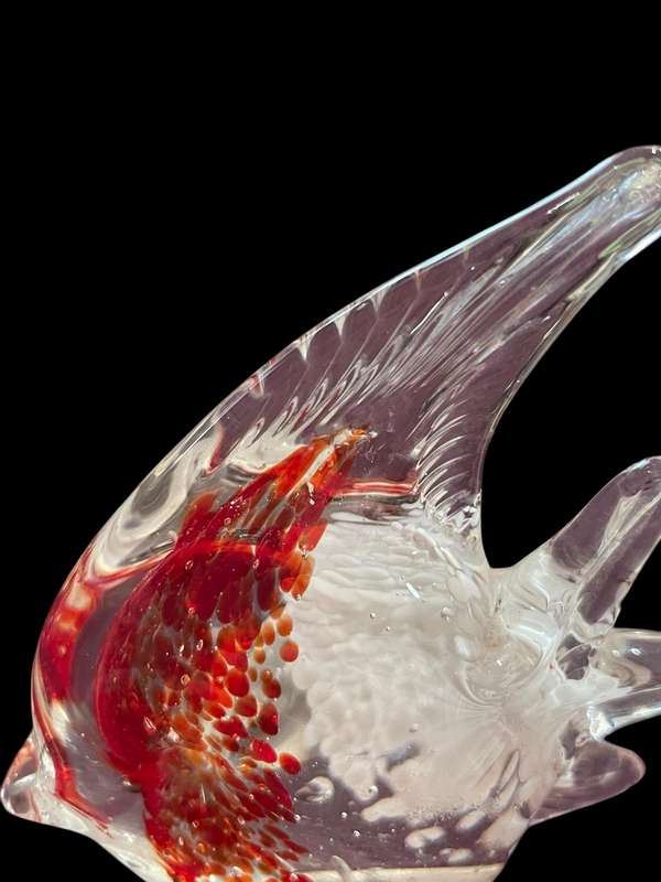 Ornaments/paperweights fish glass each
