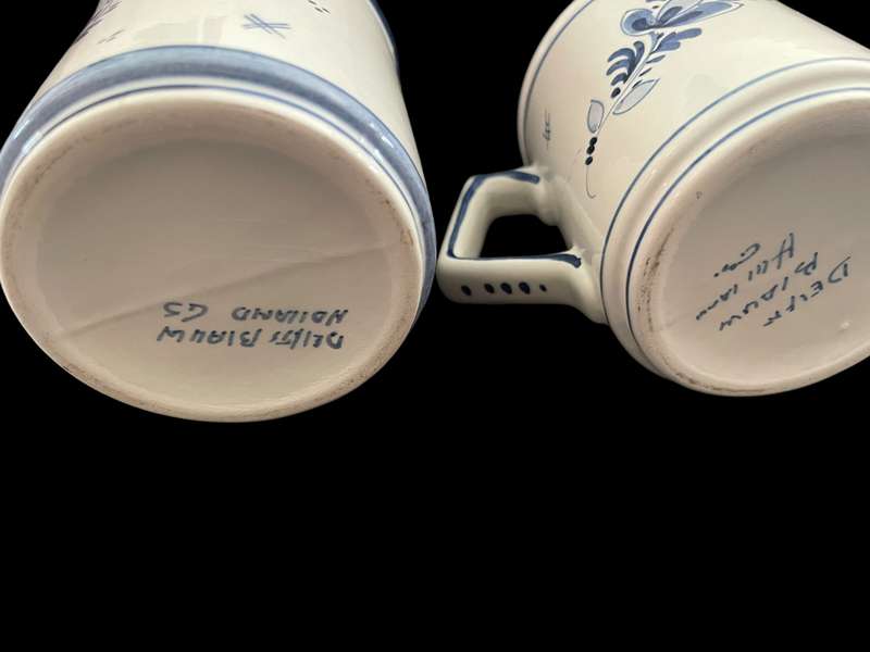 Coffee/tea mugs Delft each