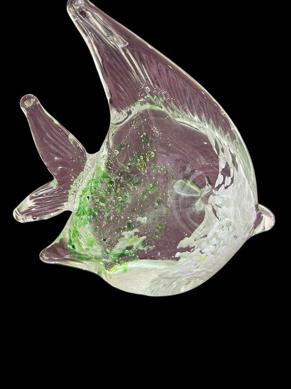 Ornaments/paperweights fish glass each