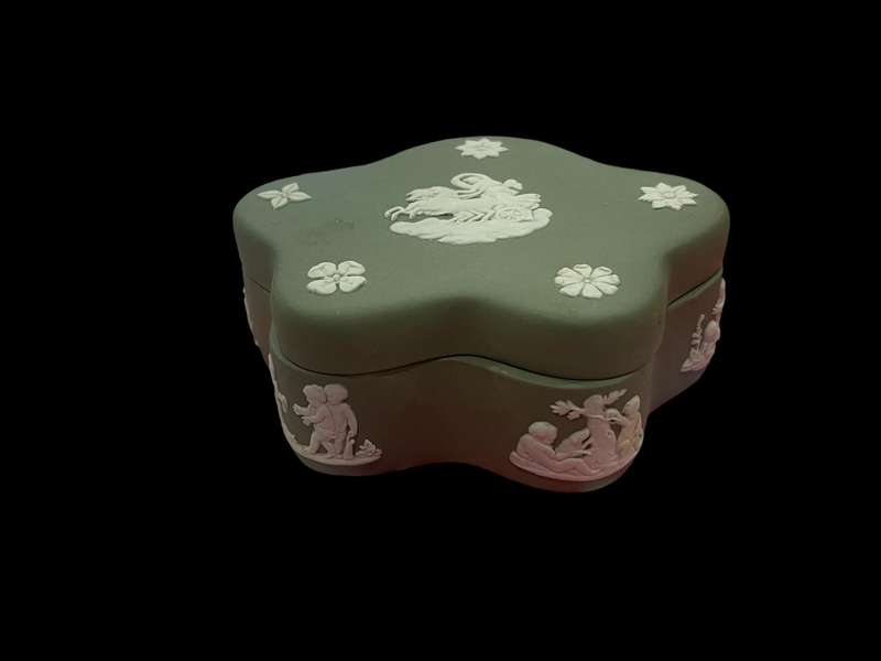 Trinket holder green