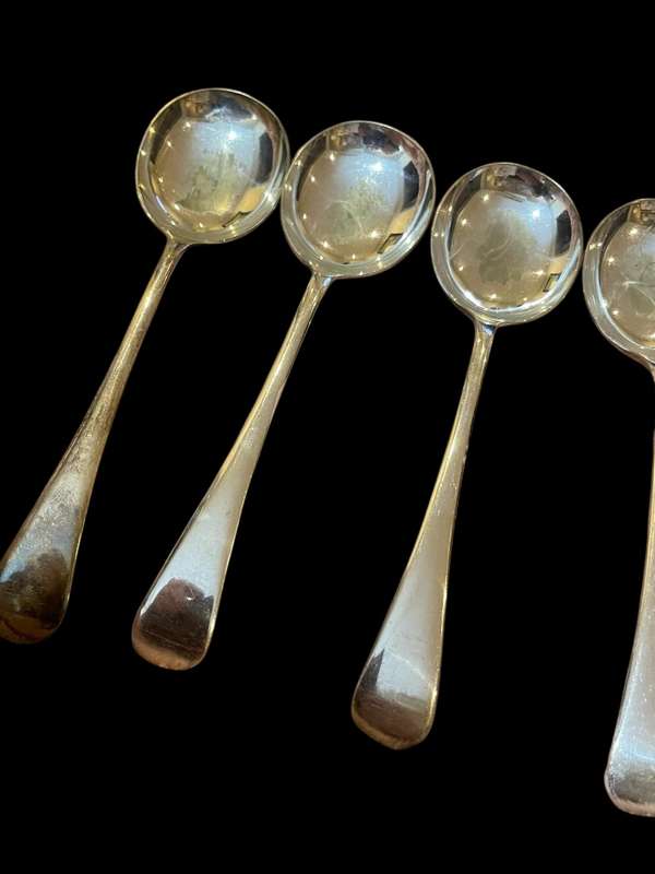 Soup spoons x6(NR12)