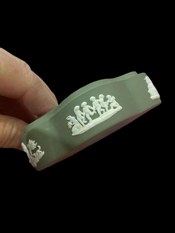 Trinket holder green