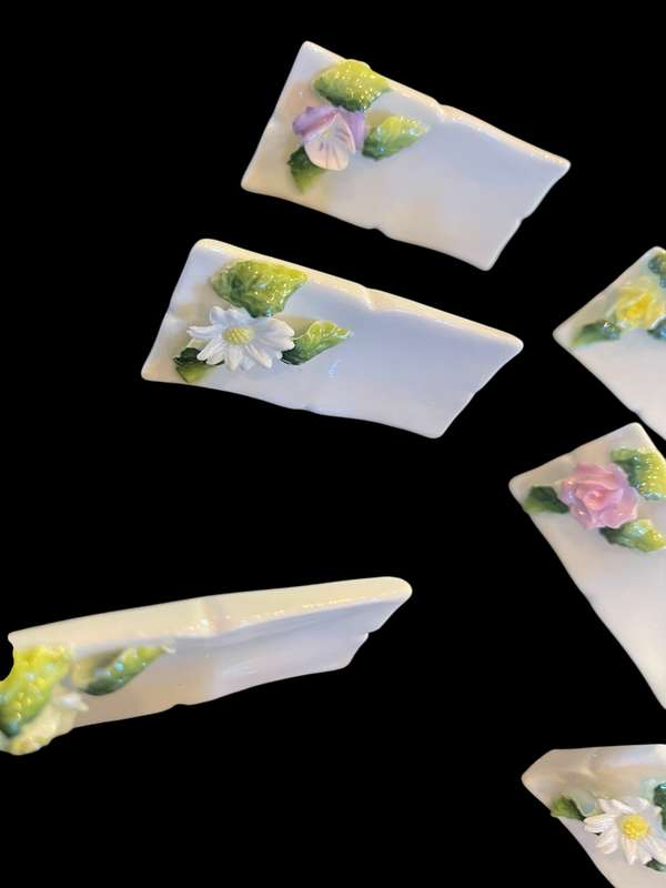 Name place holders x8 Fine Bone China