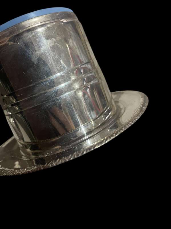 Tea/sugar caddy silver plated