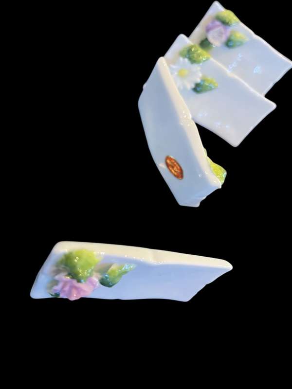 Name place holders x8 Fine Bone China