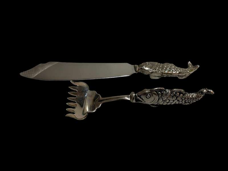 Cheese knife fork set