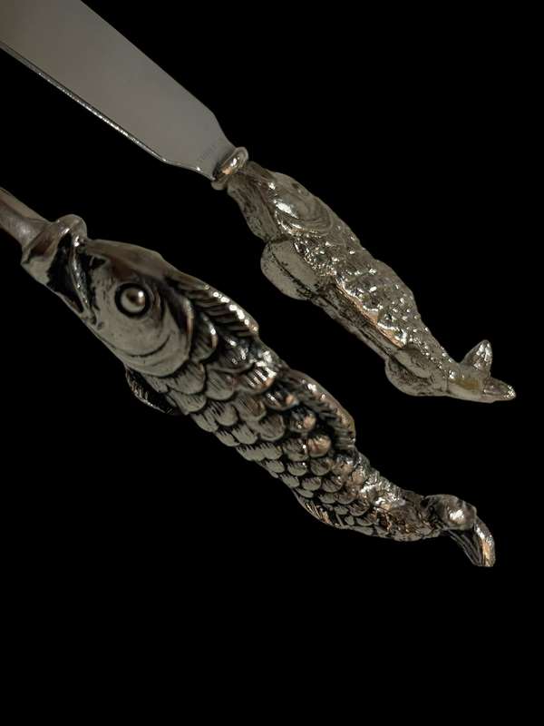 Cheese knife fork set