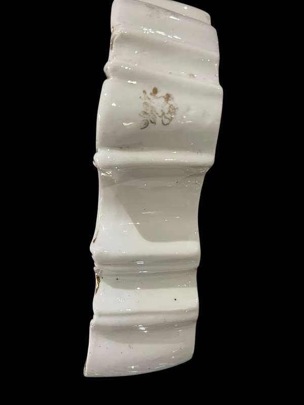 Clock mantle porcelain