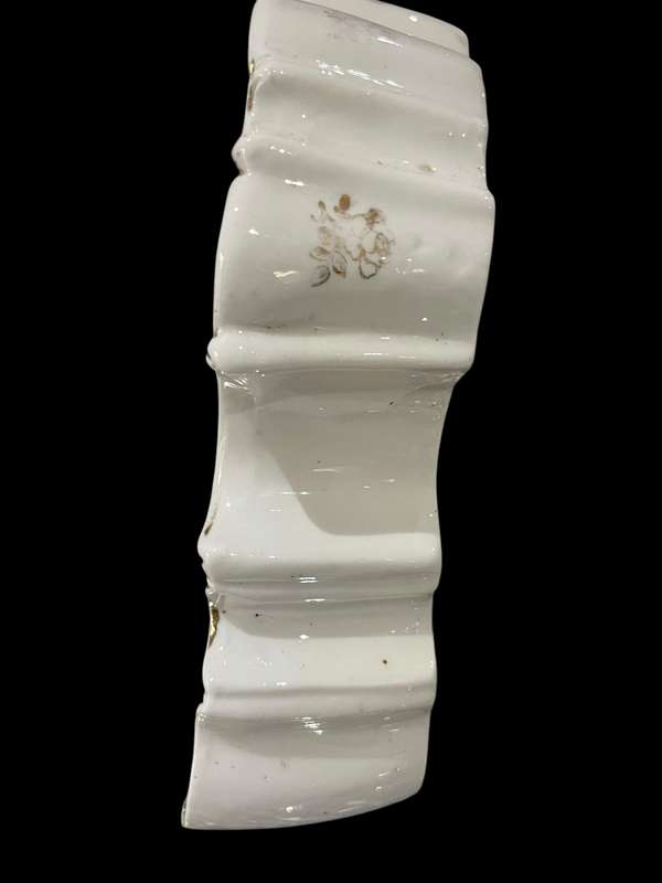 Clock mantle porcelain