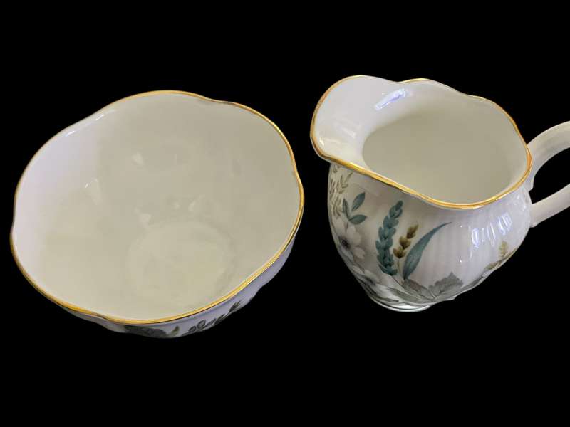 Creamer sugar basin Royal Albert set