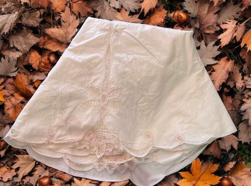 Tablecloth lace round large(28)