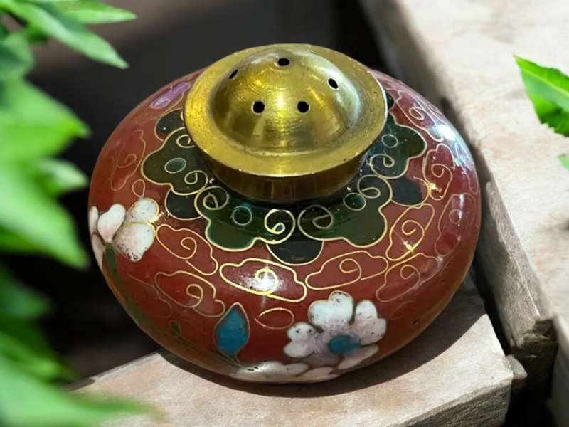 Ornament Cloisonné pot