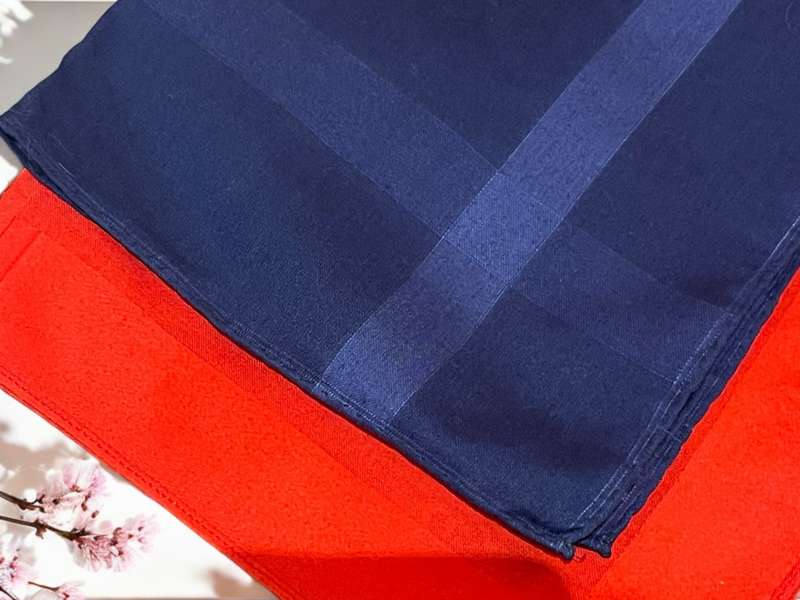 Handkerchief lady each