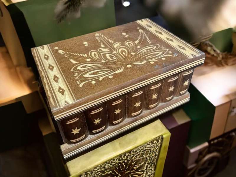 Jewellery box Indonesia