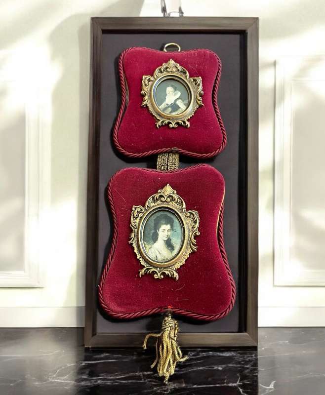 Wall hangings each