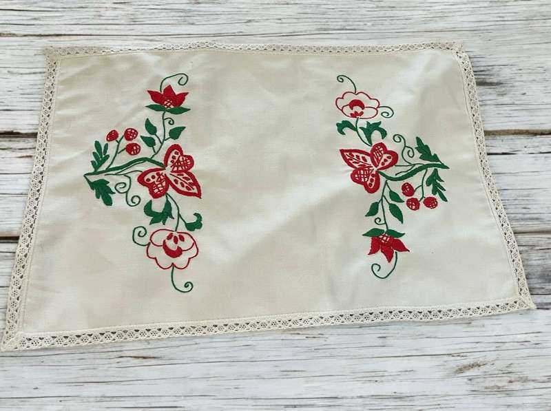 Tray cloth(35)