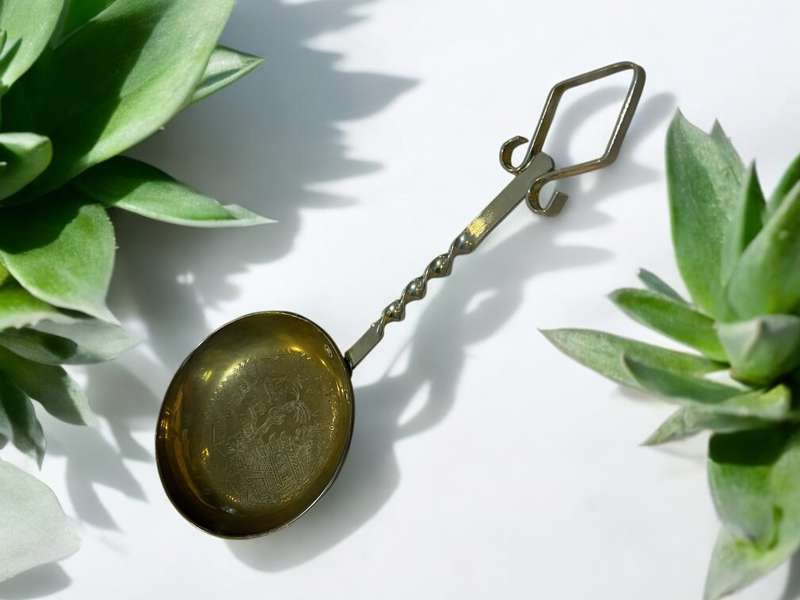 Ladle Oriental