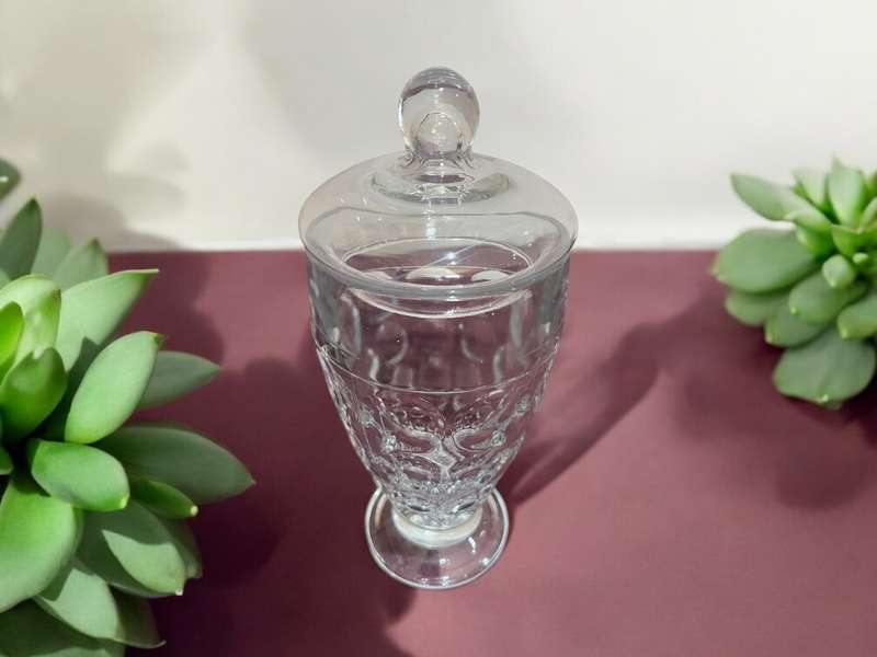 Jar glass lidded