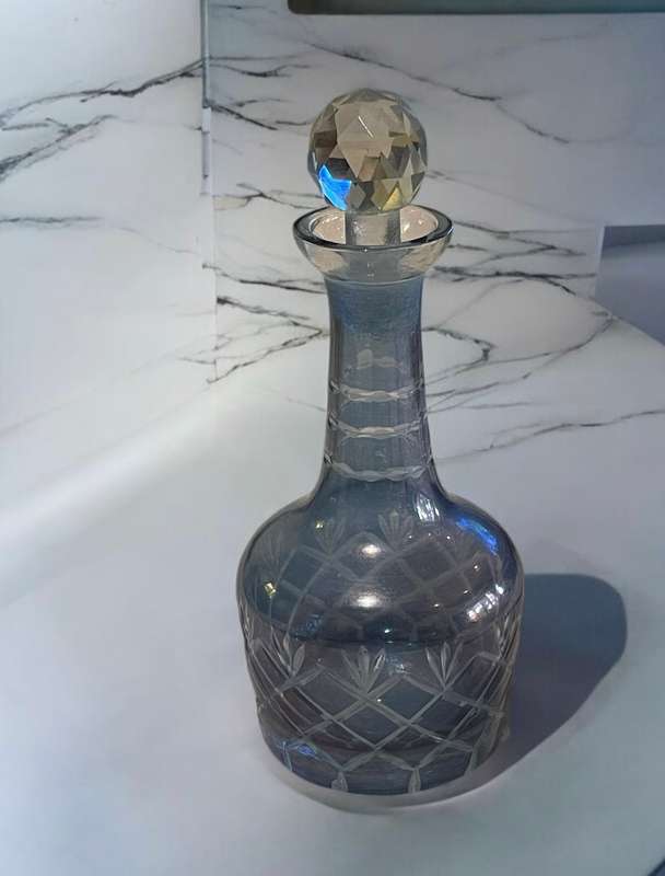 Perfume/bath oil bottle