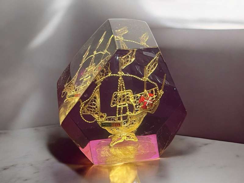 Paperweight Portugal
