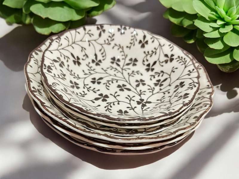 Dessert bowls Johnsons each