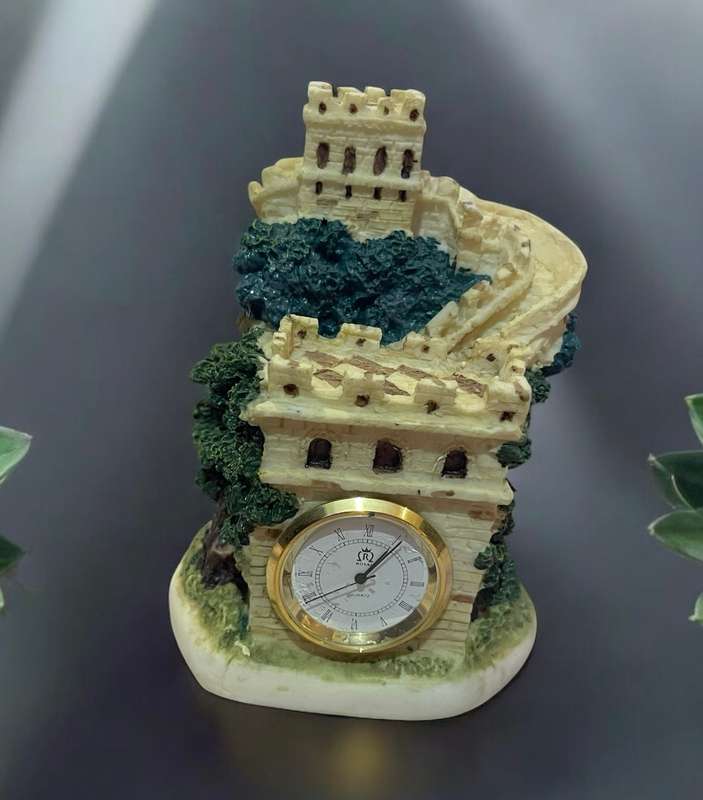 Ornaments clock houses each