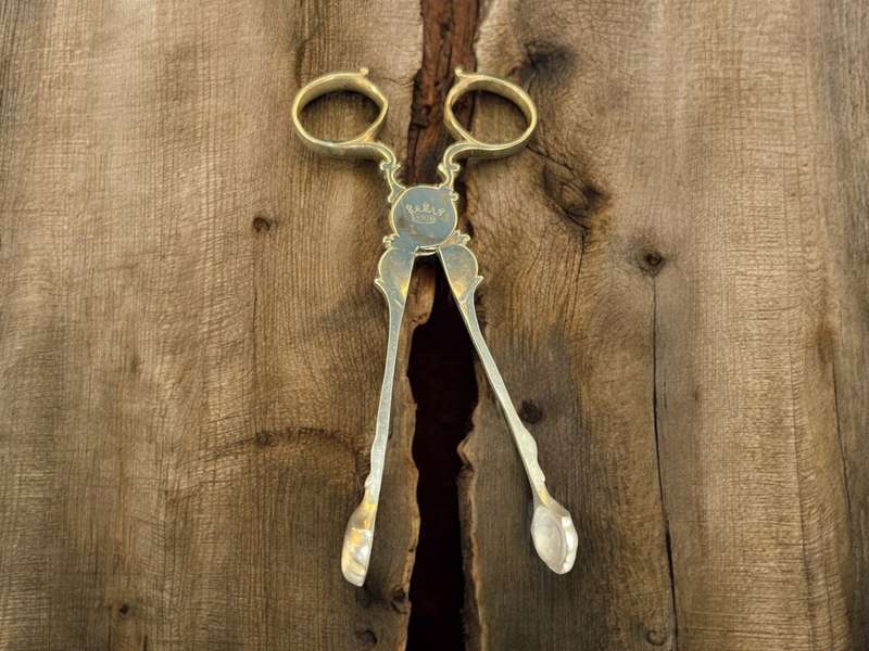 Sugar tong Sterling silver 1800s