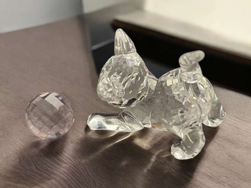 Ornament Swarovski cat ball box