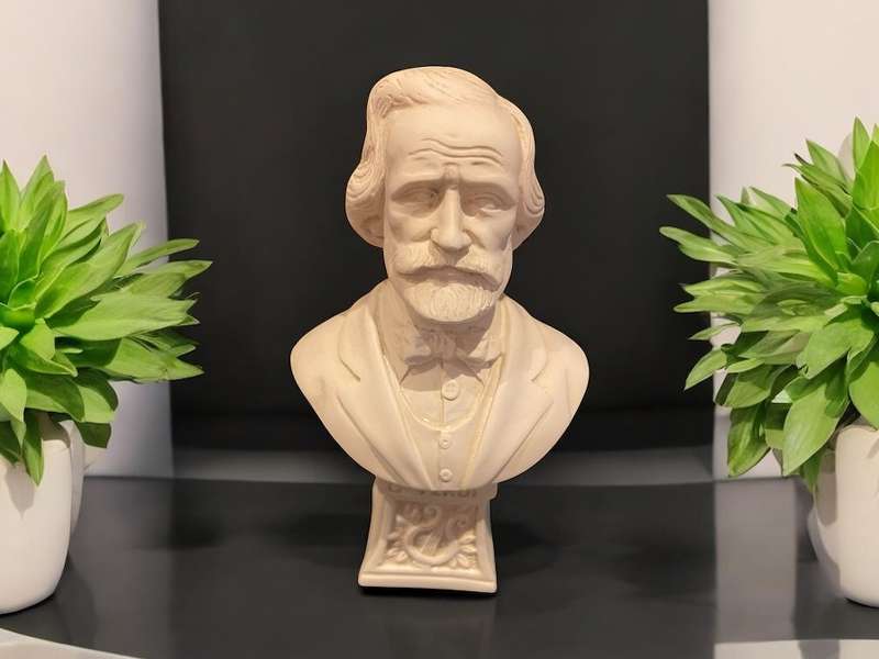 Ornament bust Verdi