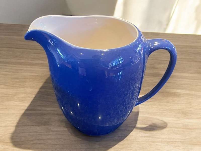 Creamer/milk jug Holland