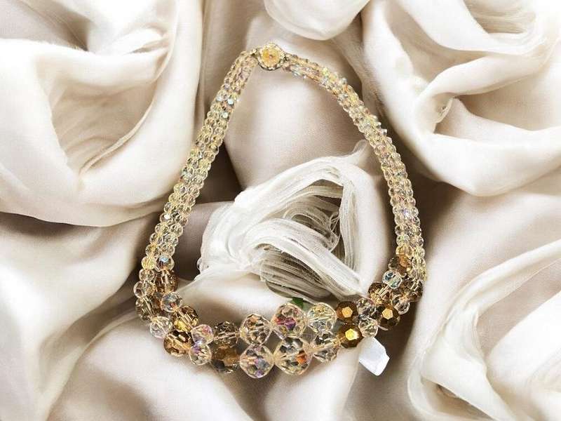 Necklace Crystal vintage